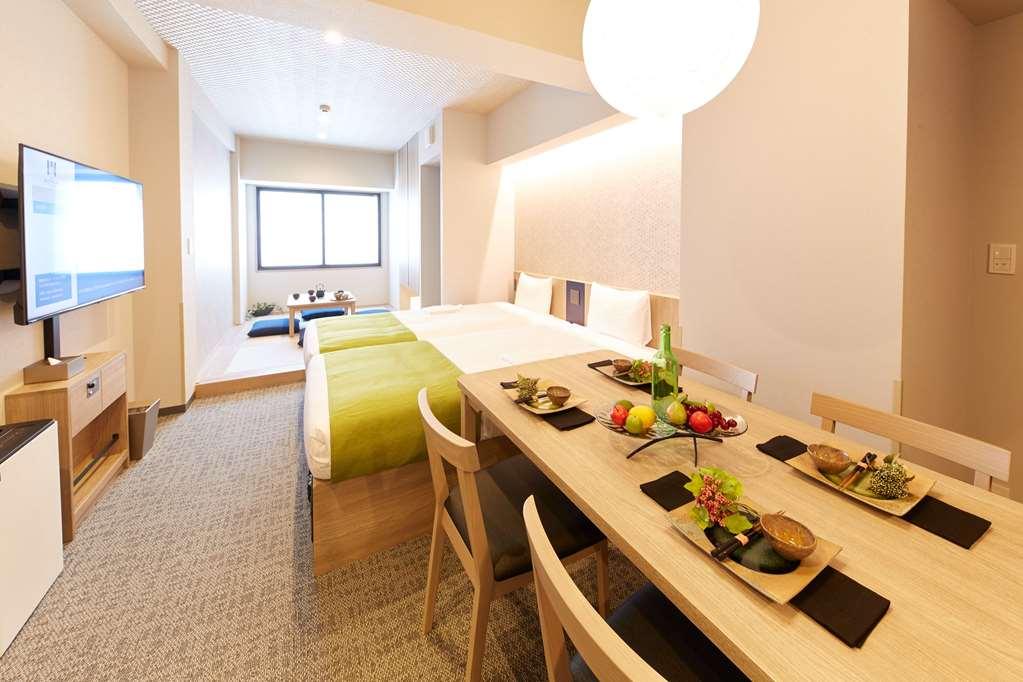 Monday Premium Ueno Hotel *