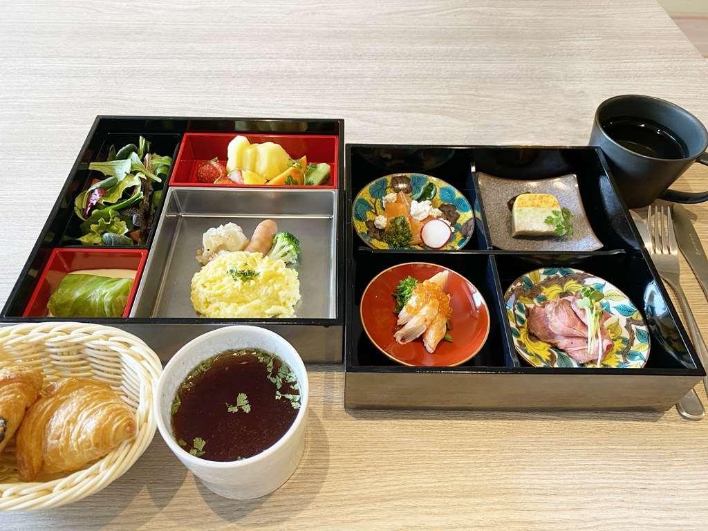 Monday Premium Ueno Hotel *